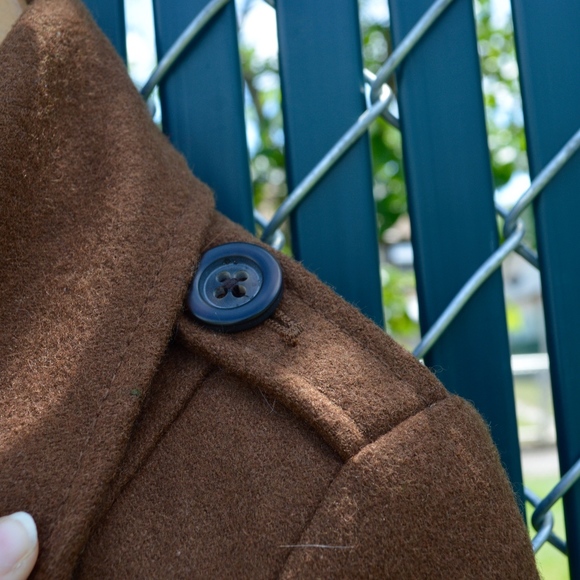 Classic Wool Peacoat- like new! - Picture 4 of 4
